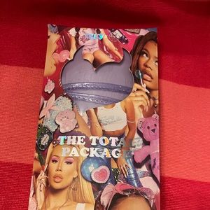 IGGY AZALEA-MAKEUP BRUSH SET